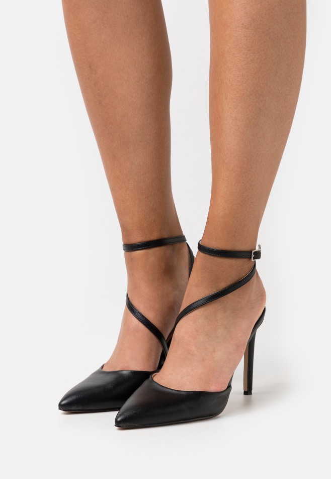 Gabour | Talons Classiques Rouges Exclusifs